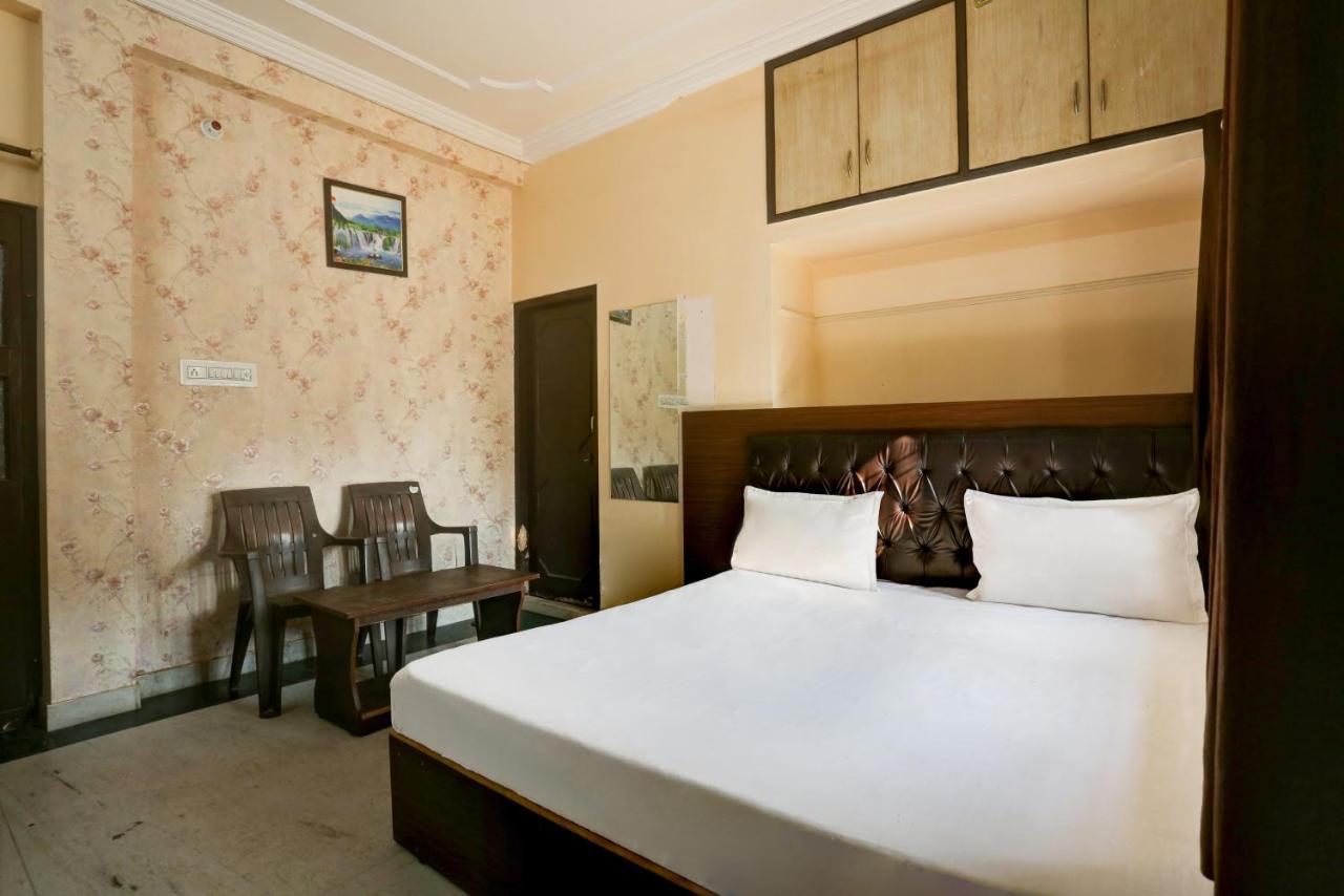 Oyo Hotel Elite Inn Divisione di Divisione di Jaipur Esterno foto