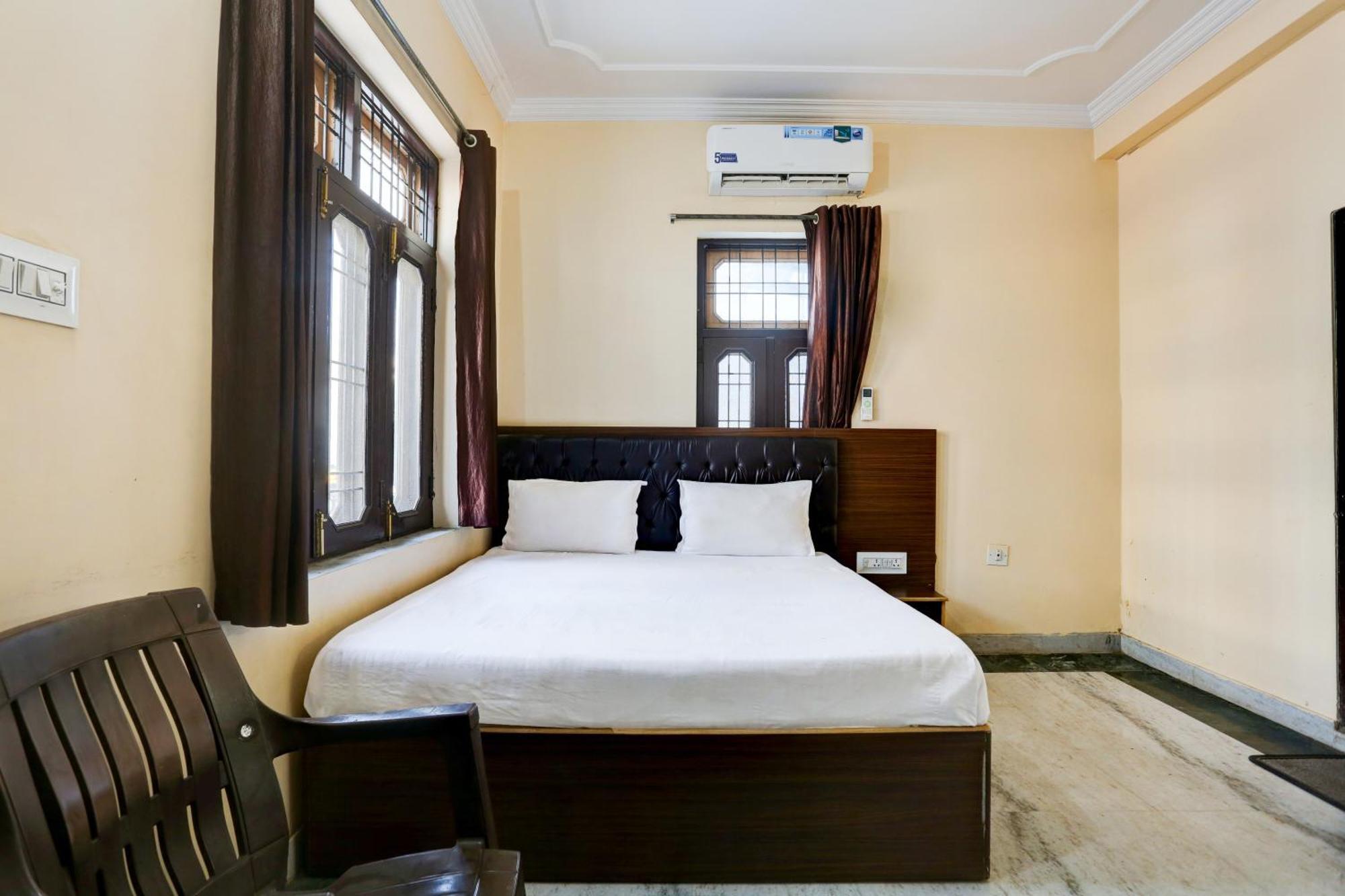 Oyo Hotel Elite Inn Divisione di Divisione di Jaipur Esterno foto
